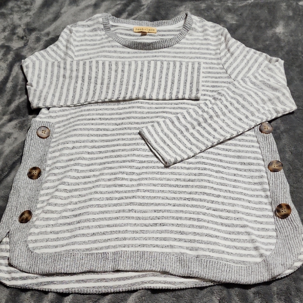 Very Soft Material. Elegant Striped Sweater with Button Details